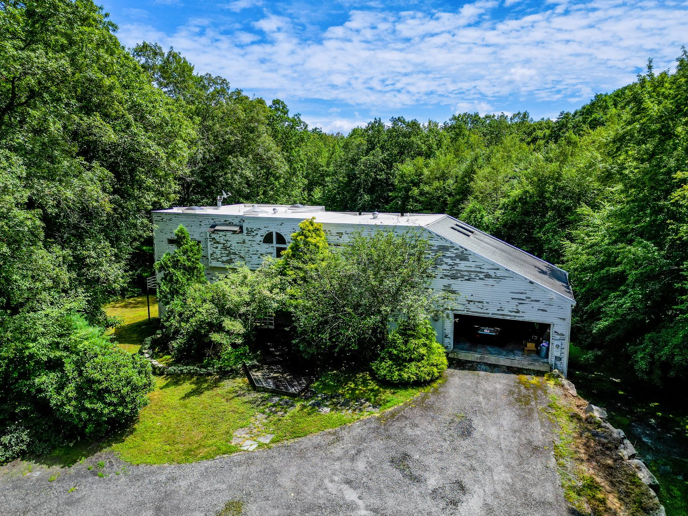 House on Stonebrook